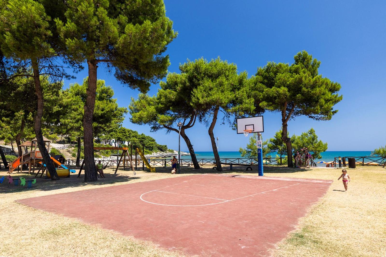 Crovatico Club Vacanze Vieste Dış mekan fotoğraf