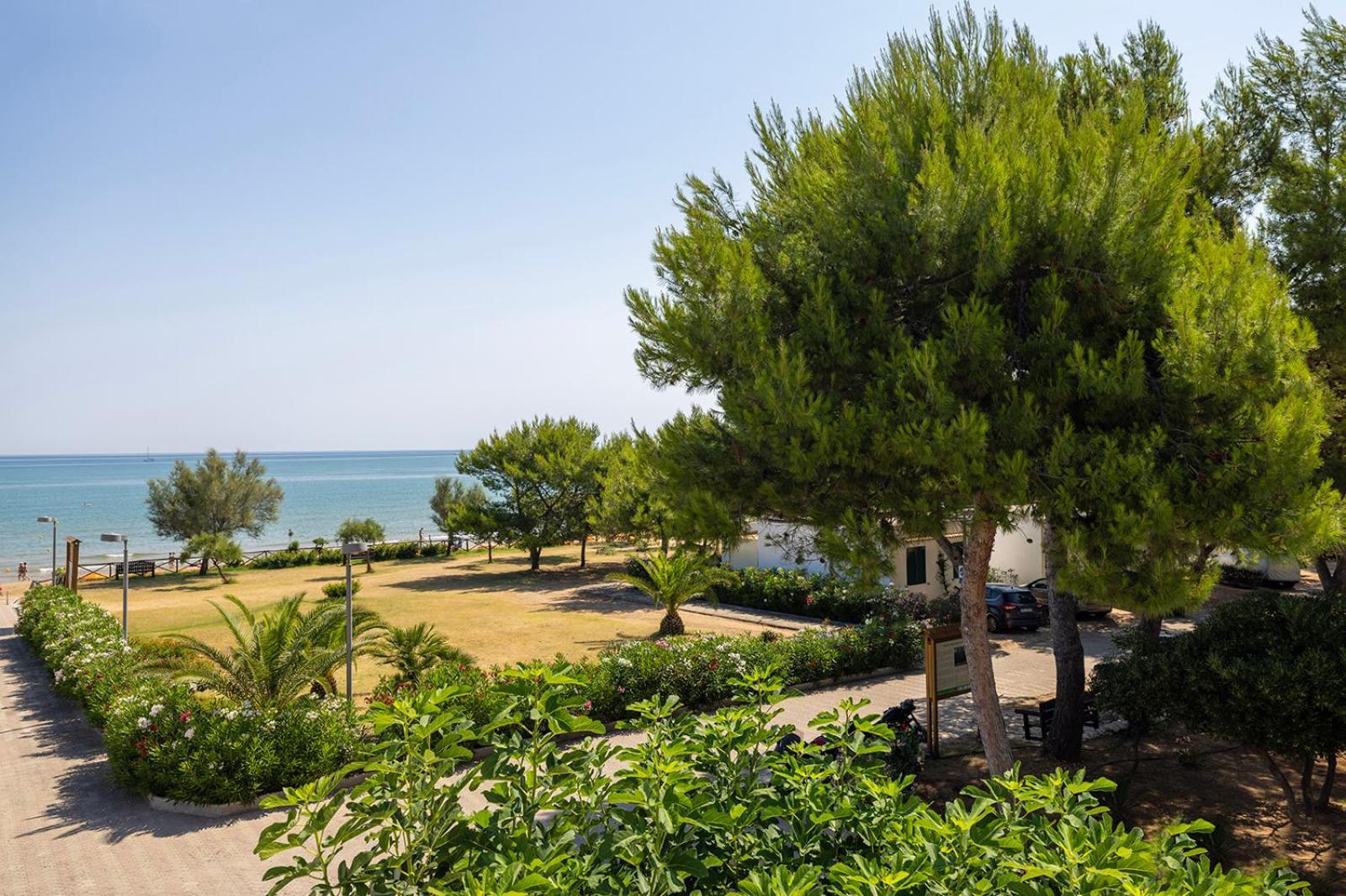 Crovatico Club Vacanze Vieste Dış mekan fotoğraf